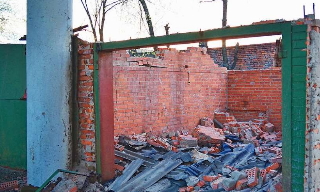 Демонтаж гаражей в Томске, цена от 1736 руб. – услуги под ключ от 2Землекопа-Тмс